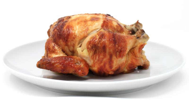 Illustration for article titled It's the store-bought rotisserie chicken smackdown!